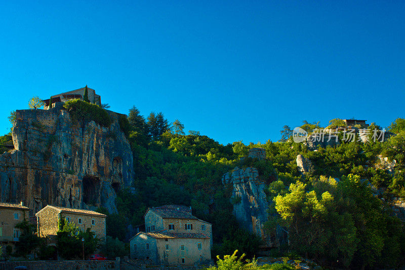 Vallon Pont d ' arc村